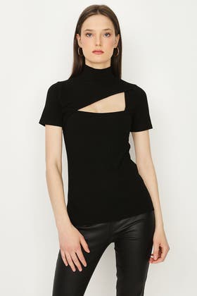 BLACK RIBBED CUT OUT TOP